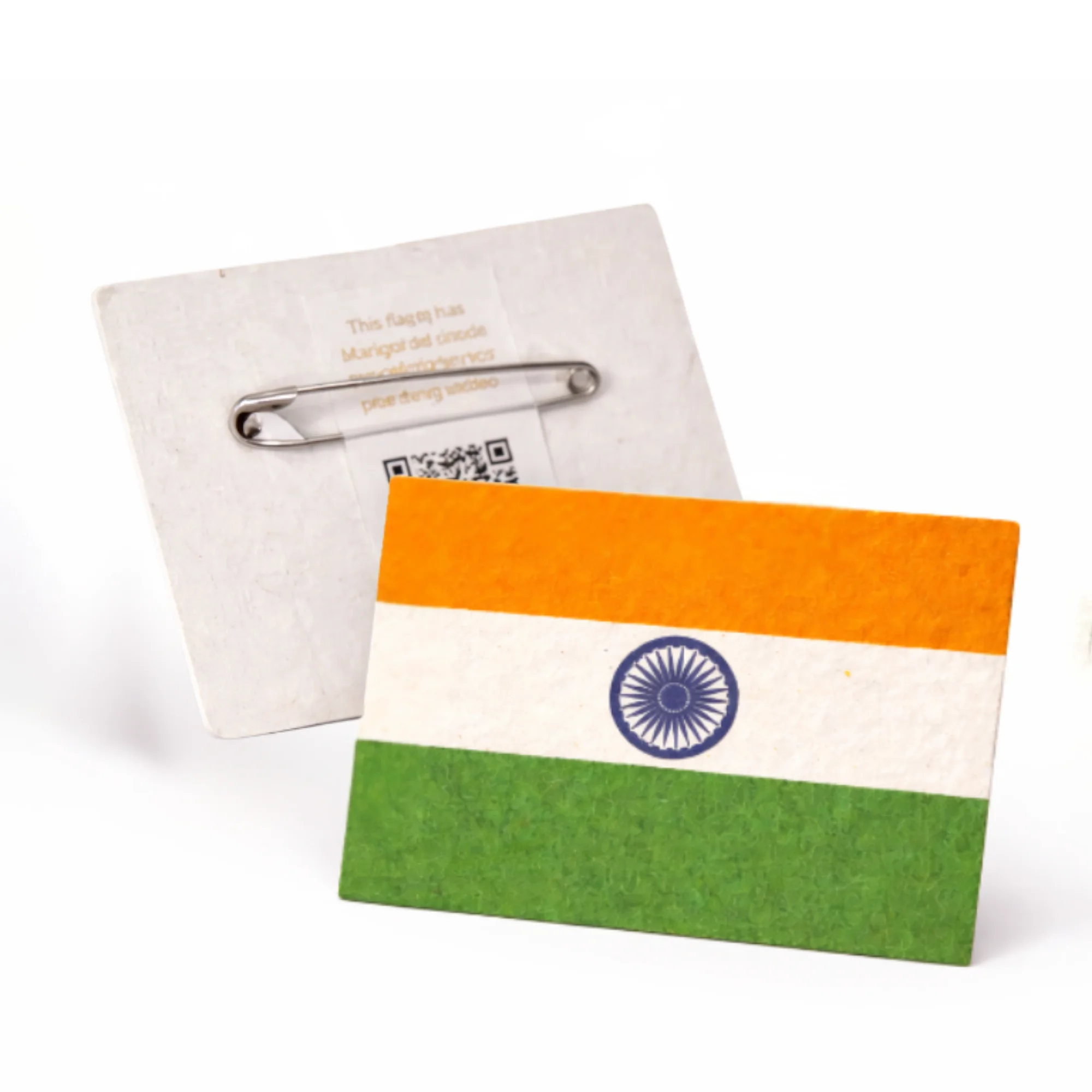 Tricolour Plantable Badge square raw (FG22)