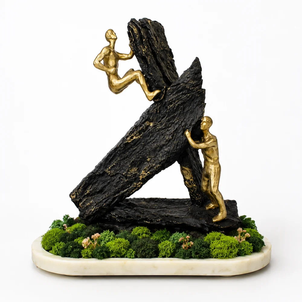 Climber Triumph Marble Sculpture square raw (FMG-Triumph)